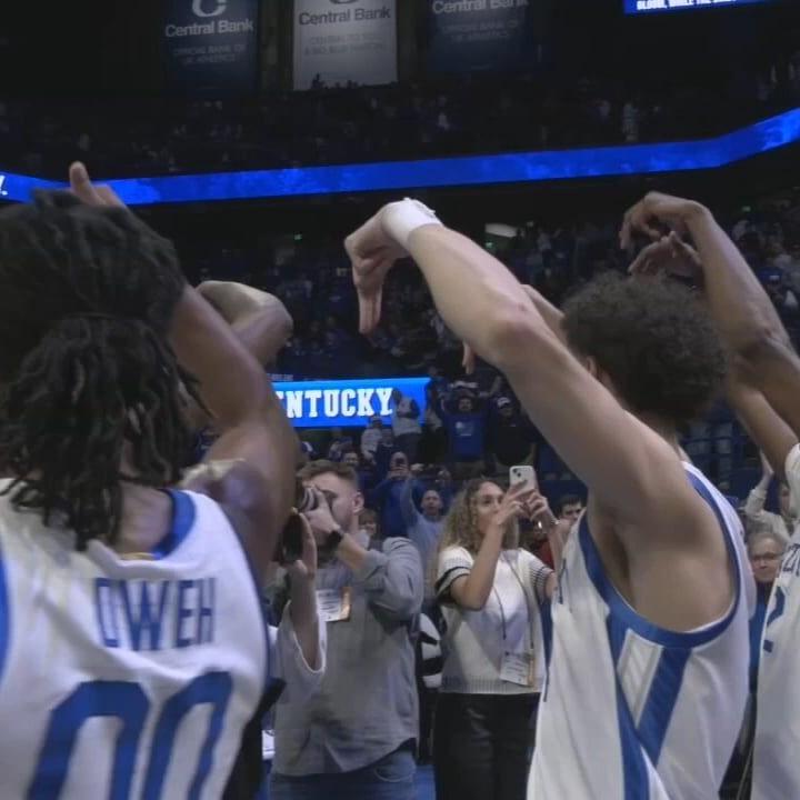 Kentucky men's basketball holds off Louisville for another rivalry win